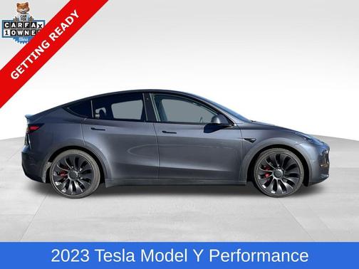 2023 Tesla Model Y Performance
