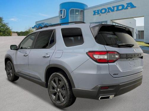 2025 Honda Pilot Sport