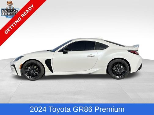 2024 Toyota GR86 Premium