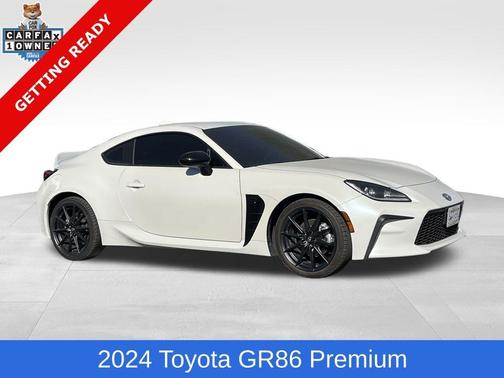 2024 Toyota GR86 Premium
