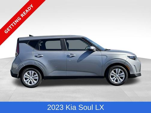 2023 Kia Soul LX