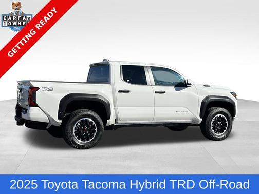 2025 Toyota Tacoma Hybrid TRD