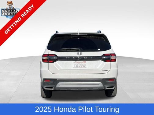 2025 Honda Pilot Touring