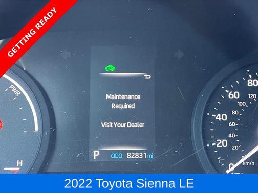2022 Toyota Sienna LE