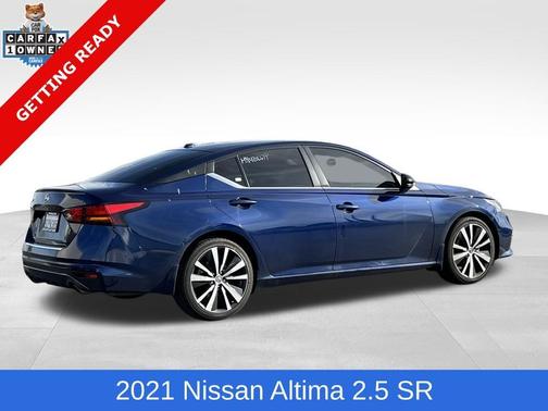 2021 Nissan Altima 2.5 SR