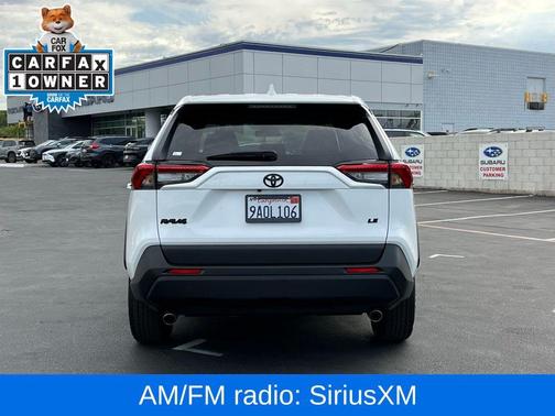 2022 Toyota RAV4 LE