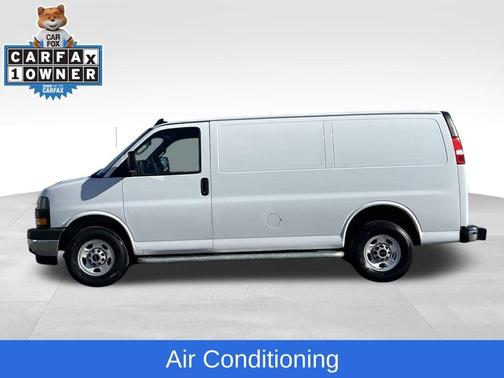 2023 GMC Savana 2500 Work Van