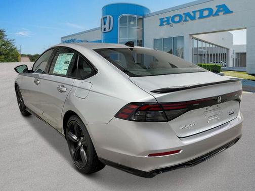 2025 Honda Accord Hybrid Sport-L