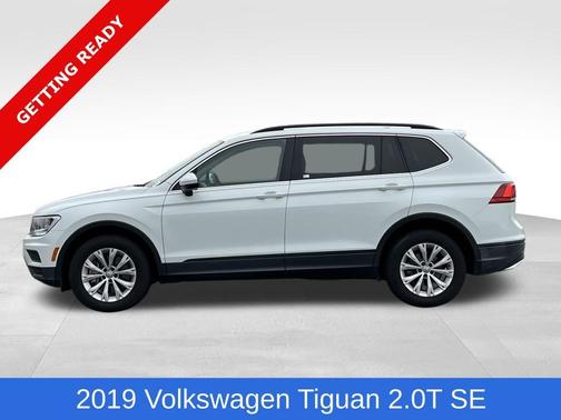 2019 Volkswagen Tiguan 2.0T SE