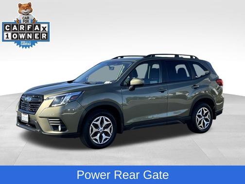 2023 Subaru Forester Premium