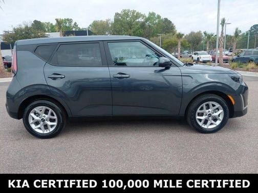 Gray 2025 Kia Soul LX