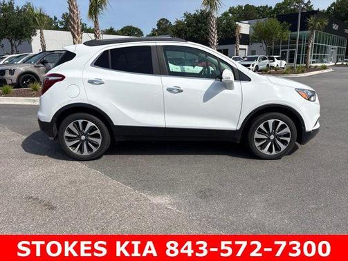 Summit White 2019 Buick Encore Essence