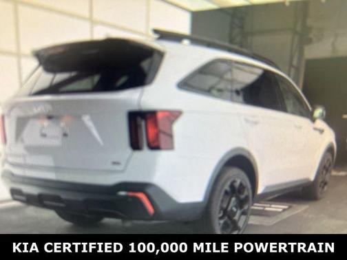 Glacial White Pearl 2024 Kia Sorento EX