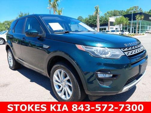 Aintree Green Metallic 2017 Land Rover Discovery Sport HSE