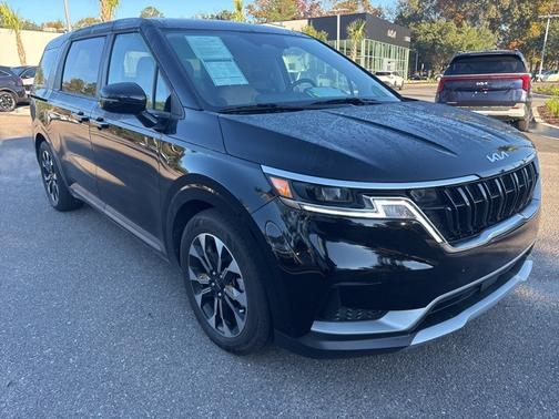 2024 Kia Carnival EX