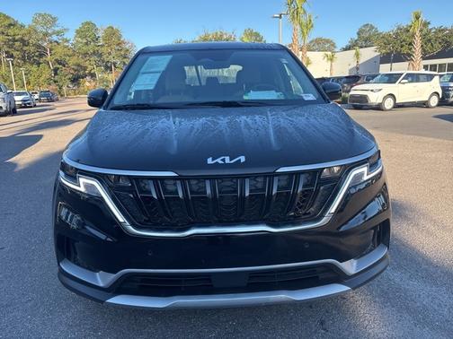 2024 Kia Carnival EX