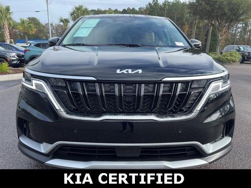 2024 Kia Carnival EX