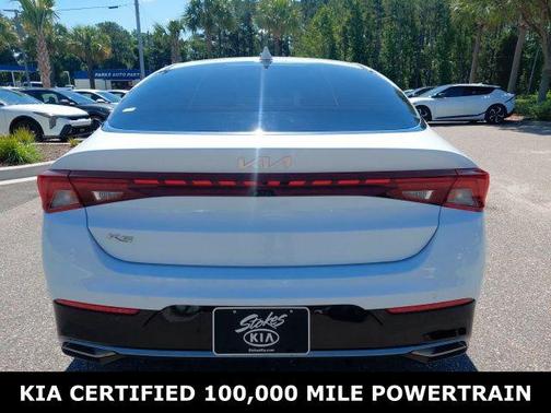 Glacial White Pearl 2022 Kia K5 LXS