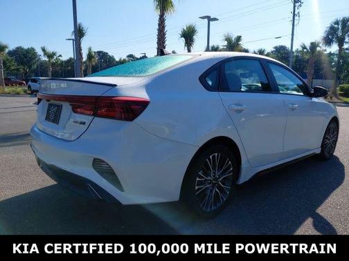 Snow White Pearl 2023 Kia Forte GT-Line