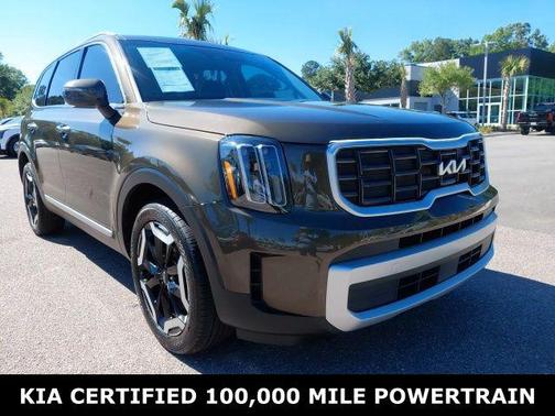 Dark Moss 2025 Kia Telluride S