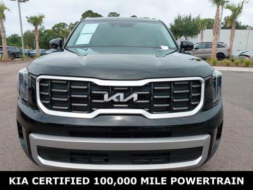 Ebony Black 2023 Kia Telluride S