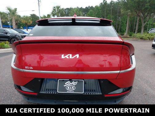 Runway Red 2022 Kia EV6 Wind