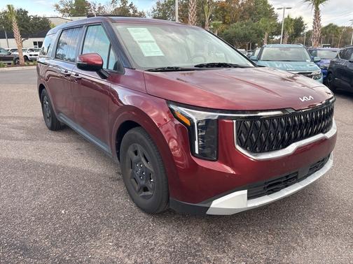 2025 Kia Carnival LXS