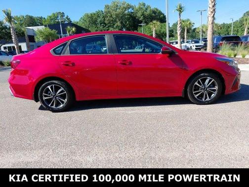 Currant Red 2024 Kia Forte LXS