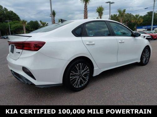 Snow White Pearl 2024 Kia Forte GT-Line