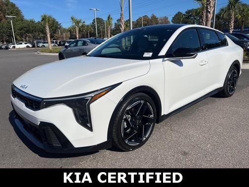 2025 Kia K4 GT-Line