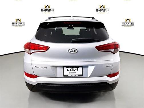 2018 Hyundai TUCSON SEL