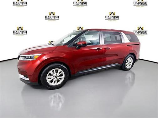 2024 Kia Carnival LX