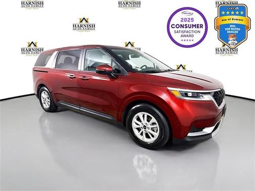 2024 Kia Carnival LX