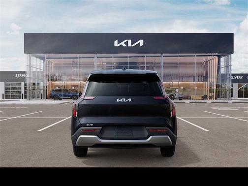 2026 Kia EV9 Light Short Range
