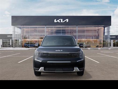 2026 Kia EV9 Light Short Range