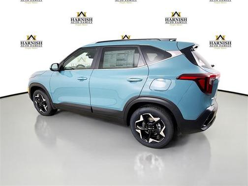 2025 Kia Seltos EX