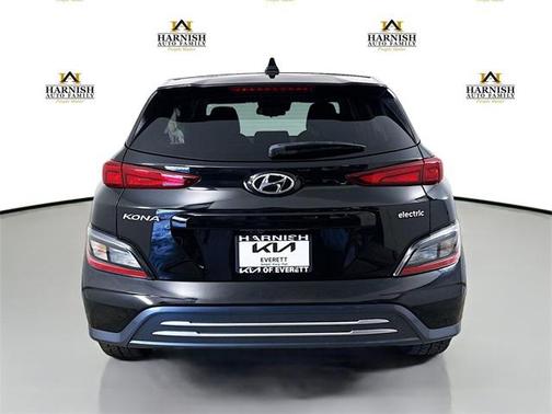 2022 Hyundai KONA EV SEL