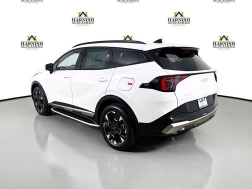 Snow White Pearl 2026 Kia Sportage Hybrid SX-Prestige