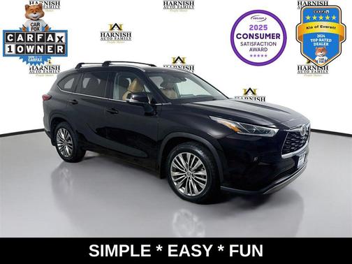 Amber 2020 Toyota Highlander Platinum