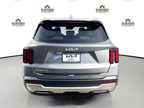 Volcanic Sand 2026 Kia Sorento Hybrid EX