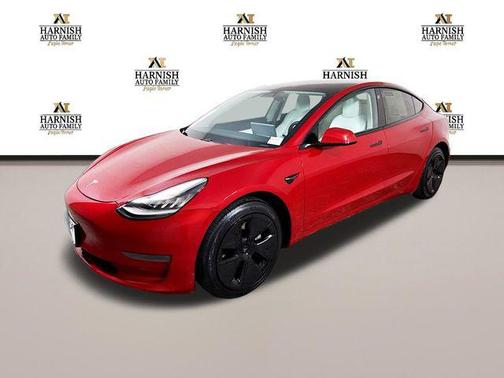 2021 Tesla Model 3 Standard Range Plus