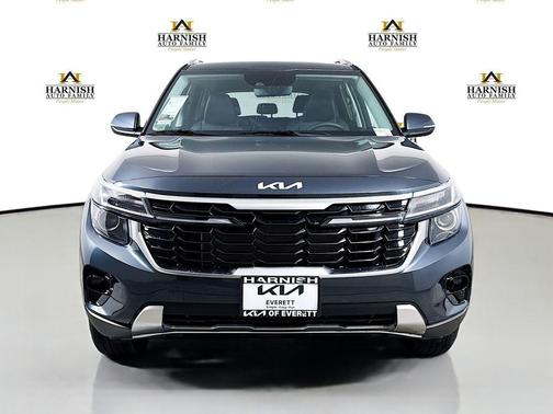 Gravity Gray 2026 Kia Seltos S