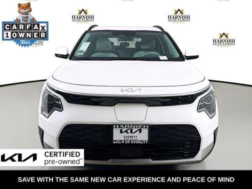 Snow White Pearl 2023 Kia Niro EV Wind