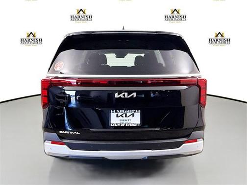 2025 Kia Carnival LXS