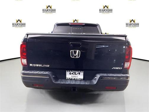 2017 Honda Ridgeline Black