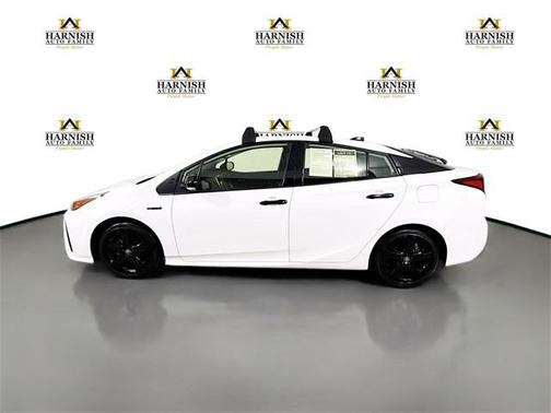 2022 Toyota Prius L