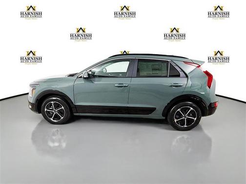 2025 Kia Niro SX