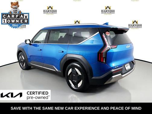 Ocean Blue 2024 Kia EV9 Wind