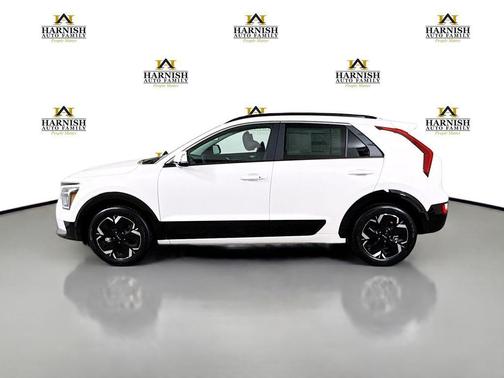 Snow White Pearl 2026 Kia Niro EV Wind