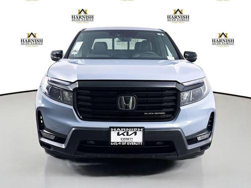 Lunar Silver Metallic 2023 Honda Ridgeline Black
